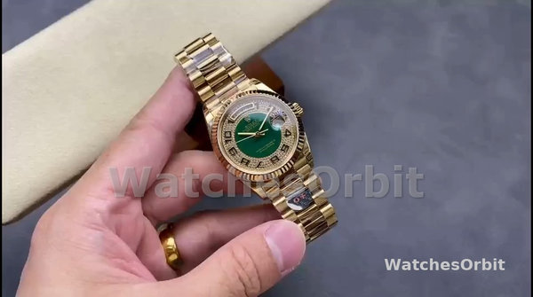 Unisex's Rolex Day-Date 36mm Unisex-118238-Yellow Gold-Green Diamond Pave Dial Green