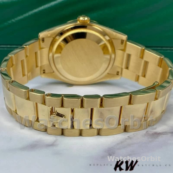 Replique Rolex Day-Date 36mm Unisex-118238-Or jaune Cadran argenté Lunette cannelée Argenté