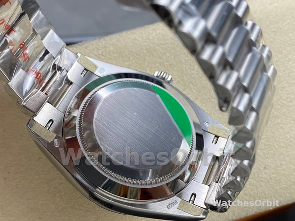 Replica Rolex Day-Date 118239 Black Dial Fluted Bezel 36mm Unisex Replica Uhr, Replik, Präzise Verarbeitung