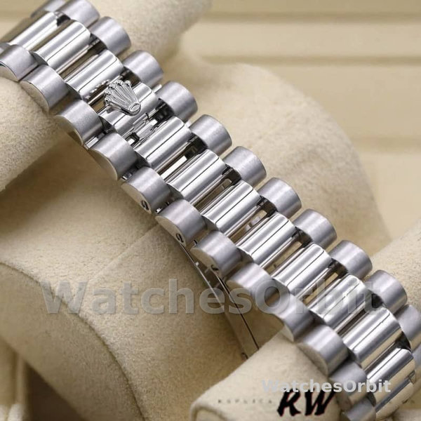 Replica Rolex Day-Date 36mm Unisex-118296-Platina-Zilveren Wijzerplaat-Diamant Zilver