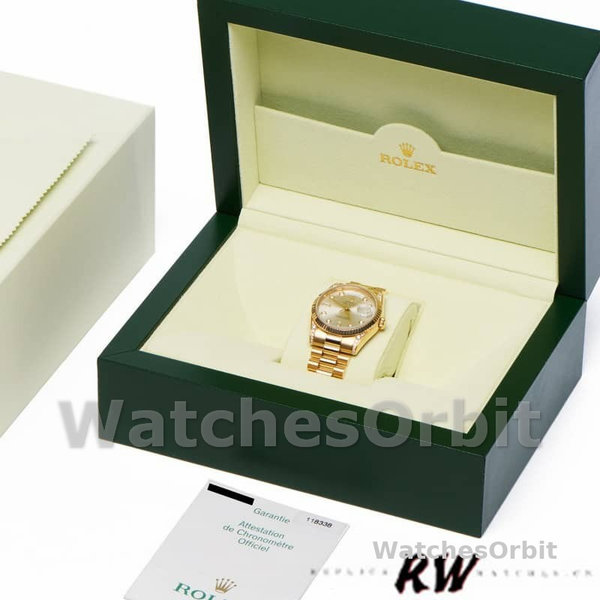 Replique Rolex Day-Date 36mm Unisex-118338-Or jaune Cadran argent Argent