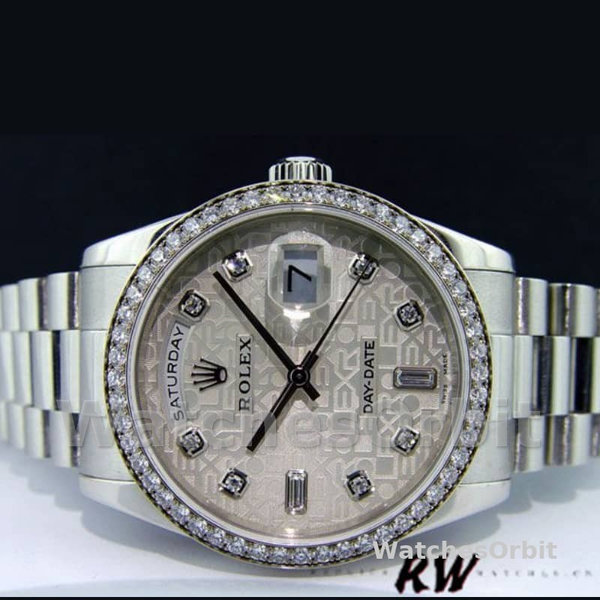 Replique Rolex Day-Date 36mm Unisex-118346-Silver Jubilee Cadran à diamants <span style=