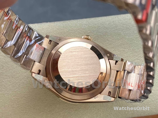 Replica Rolex Day-Date 36mm unisex-128235-Everose Goud-MOP Wijzerplaat MOP