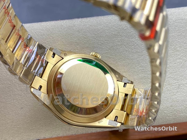 Replica Rolex Day-Date 36mm Unisex-128238-Gefleerde lunette-Groene diamanten wijzerplaat