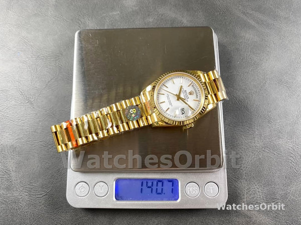 Replica Rolex Day-Date 36mm unisex-128238 Geribbelde lunette-Witte Romeinse wijzerplaat Wit