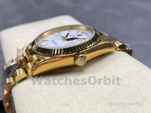Replica Rolex Day-Date 36mm unisex-128238 Geribbelde lunette-Witte Romeinse wijzerplaat Wit
