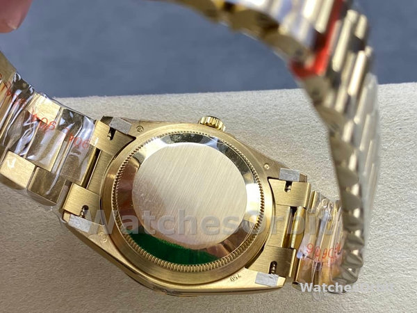 Replica Rolex Day-Date 36mm unisex-128238 Geribbelde lunette-Witte Romeinse wijzerplaat Wit