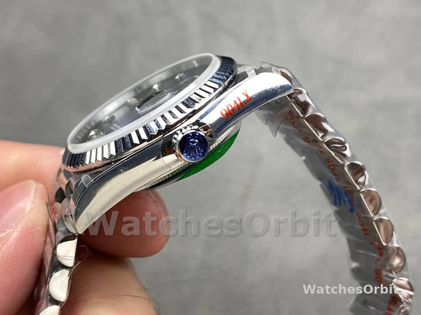 Replica Rolex Day-Date 36mm Unisex-128239-Blue Ombre Diamond Dial Blauw