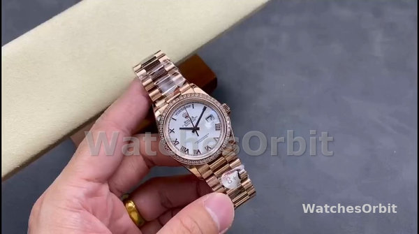 Replique Rolex Day-Date 36mm Unisexe-128345RBR-Cadran blanc-Or blanc Everose pour unisexe