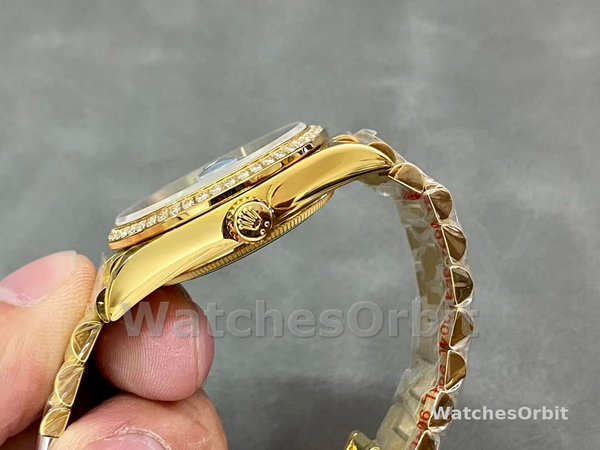 Replica Rolex Day-Date 36mm Unisex-128348RBR-Turquoise Diamond Dial-Geel Goud Turquoise