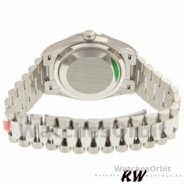 Replique Rolex Day-Date 36mm Unisex-128349RBR-Cadran indexé argenté- Lunette diamant argenté