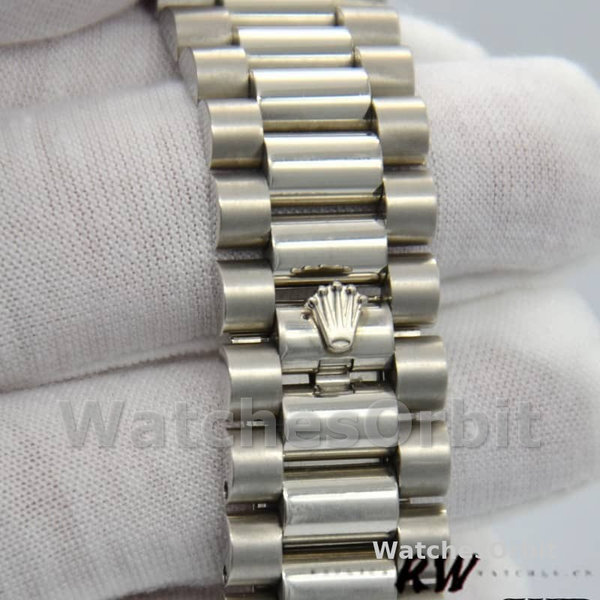 Replica Heren Rolex Day-Date-218206, 41mm, ijsblauwe index wijzerplaat, platina