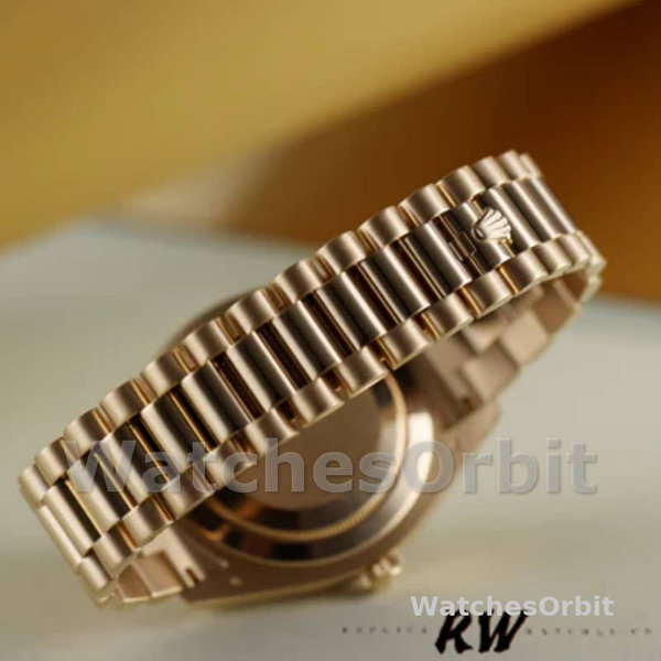 Replica Heren Rolex Day-Date-218238, 41mm, Witte Romeinse Cijfer Wijzerplaat, Geelgoud