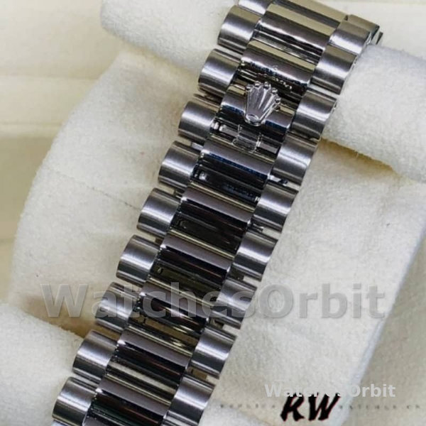 Replica Heren Rolex Day-Date-218239, 41mm, Witgoud, Zwarte Romeinse cijfers Wijzerplaat