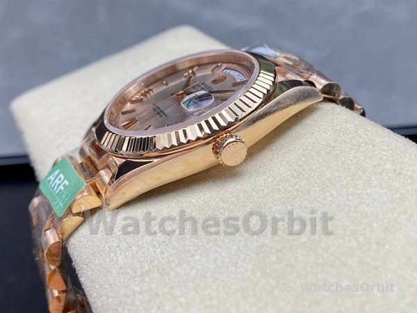 Replica Heren Rolex Day-Date-228235, 40mm, Sundust, Romeinse cijfer wijzerplaat, geribbelde ring, Heren Sundust