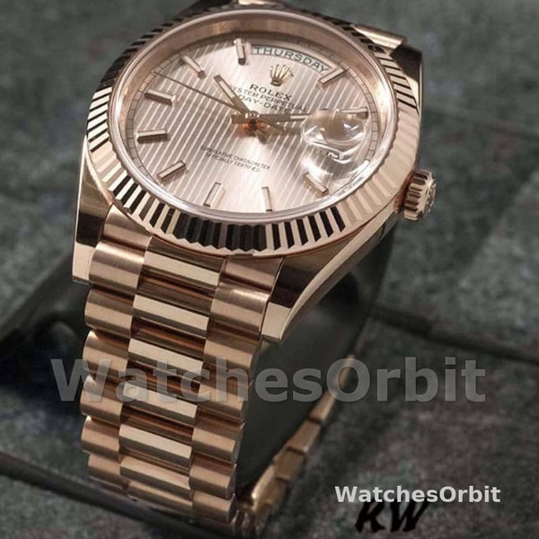 Replica Heren Rolex Day-Date-228235, 40mm, Sundust Stripe Motif Dial, Fluted Bezel, Heren Sundust<br />