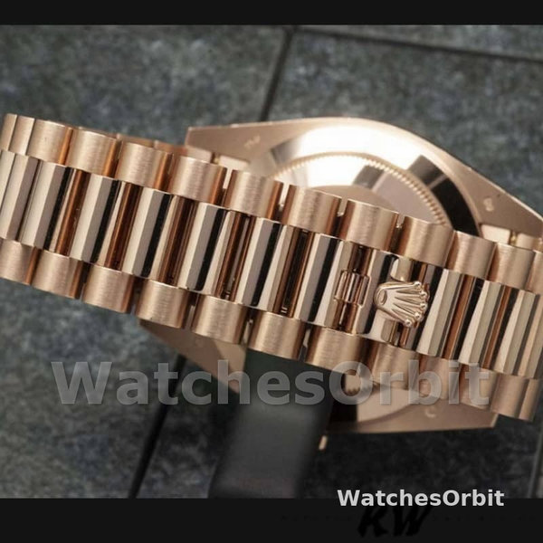 Replica Heren Rolex Day-Date-228235, 40mm, Sundust Stripe Motif Dial, Fluted Bezel, Heren Sundust<br />