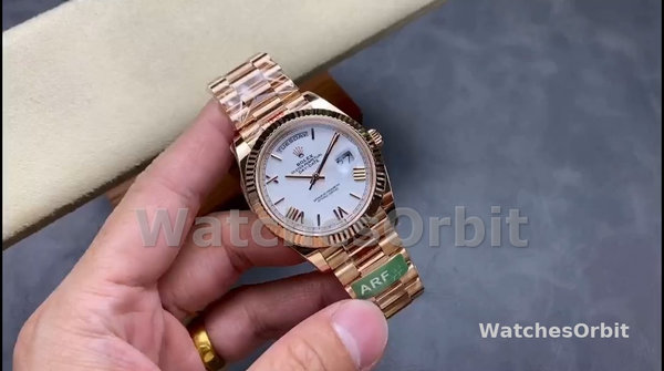 Replica Rolex Day-Date-228235 da uomo, 40 mm, quadrante bianco con numeri romani, lunetta scanalata, bianco da uomo