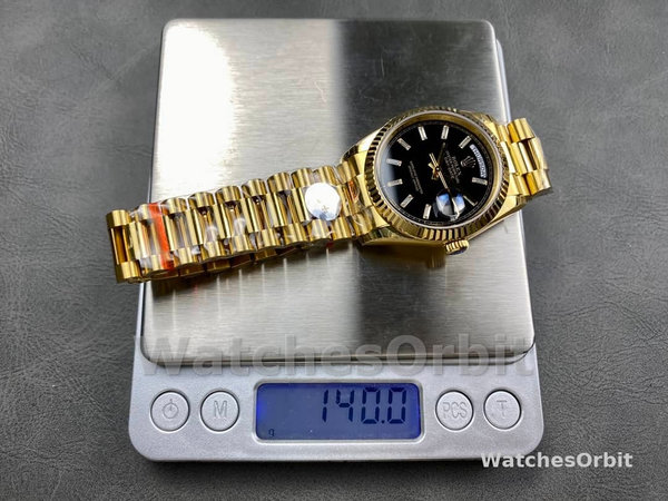 Replica Heren Rolex Day-Date-228238, 40mm, zwarte diamanten wijzerplaat, geribbelde lunette, heren zwart