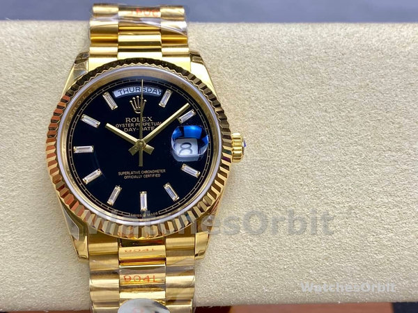 Replica Heren Rolex Day-Date-228238, 40mm, zwarte diamanten wijzerplaat, geribbelde lunette, heren zwart