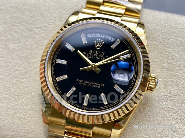 Replica Heren Rolex Day-Date-228238, 40mm, zwarte diamanten wijzerplaat, geribbelde lunette, heren zwart