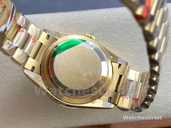 Replica Heren Rolex Day-Date-228238, 40mm, zwarte diamanten wijzerplaat, geribbelde lunette, heren zwart