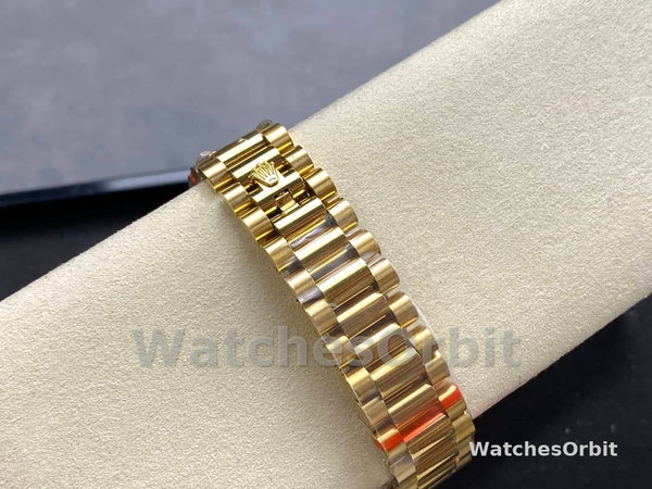Replica Heren Rolex Day-Date-228238, 40mm, zwarte diamanten wijzerplaat, geribbelde lunette, heren zwart