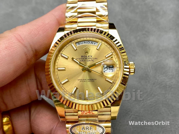 Replica Heren Rolex Day-Date-228238, 40mm, Champagne Diamond Dial, Fluted Bezel, Heren Champagne