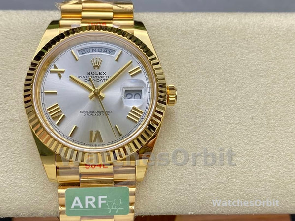 Replica Heren Rolex Day-Date-228238, 40mm, zilver Romeinse wijzerplaat, geribbelde lunette