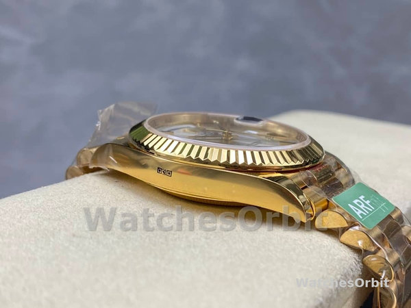 Replica Heren Rolex Day-Date-228238, 40mm, zilver Romeinse wijzerplaat, geribbelde lunette