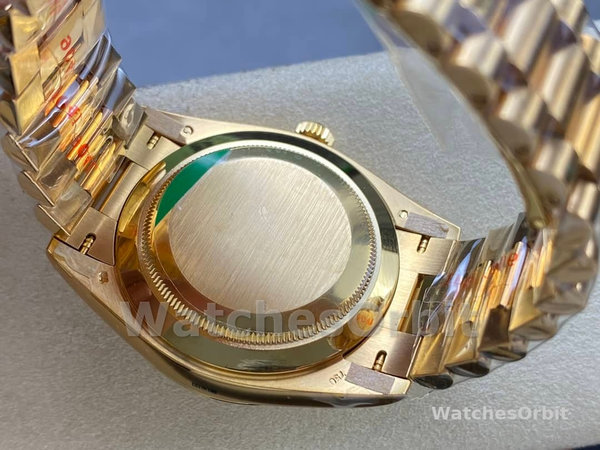 Replica Heren Rolex Day-Date-228238, 40mm, zilver Romeinse wijzerplaat, geribbelde lunette