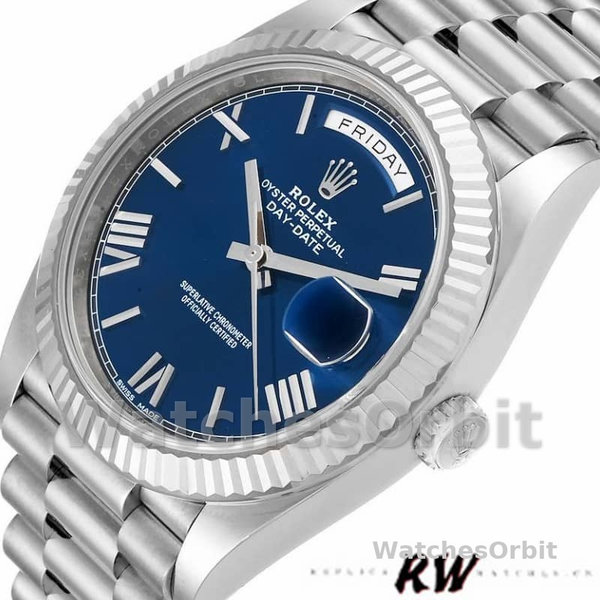 Replica Heren Rolex Day-Date-228239, 40mm, Blauwe Romeinse Wijzerplaat, Geribbelde Ring
