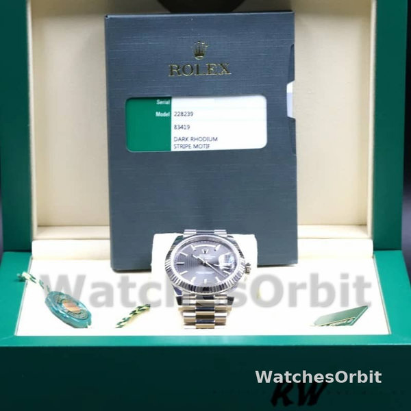 Replica Heren Rolex Day-Date-228239, 40mm, Donker Rhodium Grijze Wijzerplaat, Geribbelde Ring