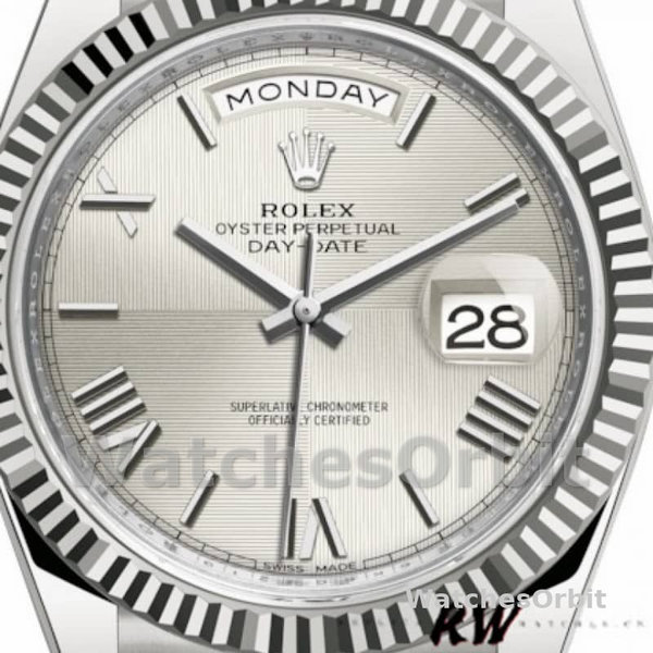 Replica Heren Rolex Day-Date-228239, 40mm, zilver kwadrant motief Romeinse wijzerplaat, geribbelde lunette