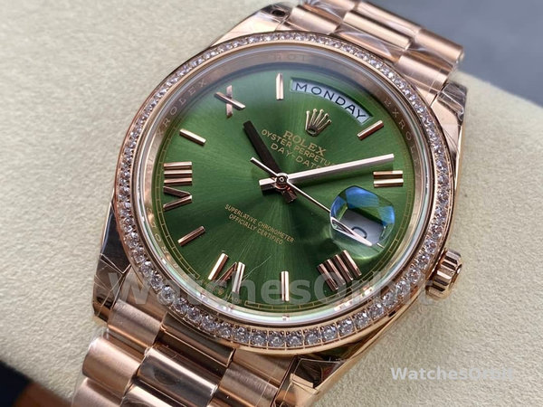 Replica Heren Rolex Day-Date-228345RBR 0011, 40mm, Olijfgroen Romeinse wijzerplaat, Diamanten ring