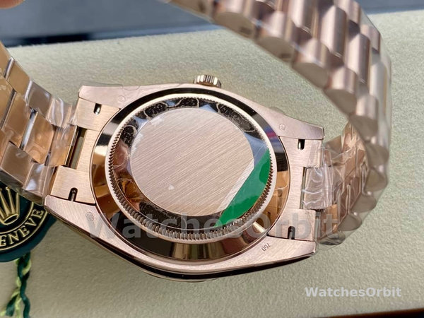 Replica Heren Rolex Day-Date-228345RBR 0011, 40mm, Olijfgroen Romeinse wijzerplaat, Diamanten ring