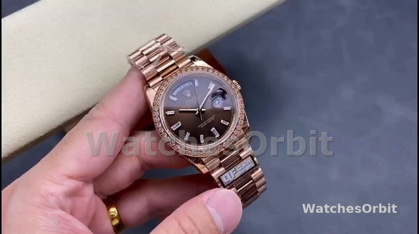 Replica Heren Rolex Day-Date-228345RBR, 40mm, Chocolade Bruin, Diamanten Wijzerplaat, Diamanten Bezel