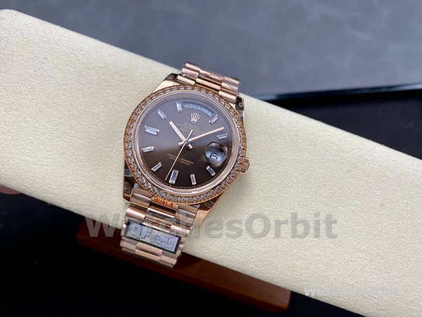 Replica Heren Rolex Day-Date-228345RBR, 40mm, Chocolade Bruin, Diamanten Wijzerplaat, Diamanten Bezel