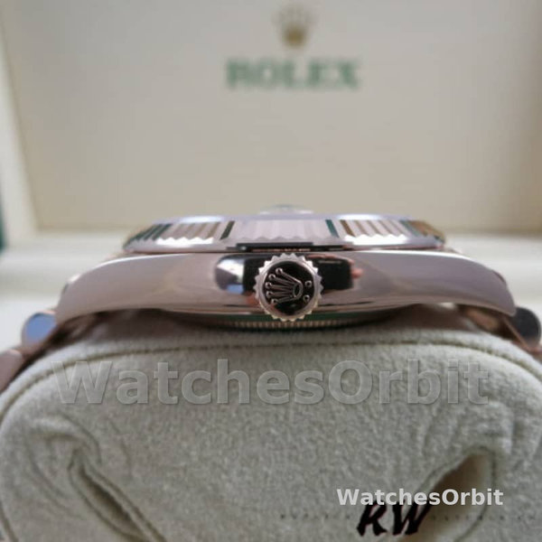 Replica Heren Rolex Day-Date-228345RBR, 40mm, Sundust Stripe Motif Dial, Diamant Bezel, Heren Sundust