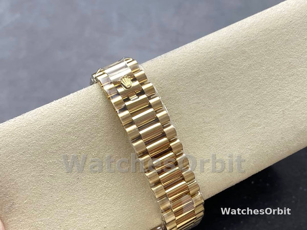 Replica Heren Rolex Day-Date-228348RBR 0043, 40mm, Zwarte Diamanten Wijzerplaat, Diamanten Ring, Heren Zwart