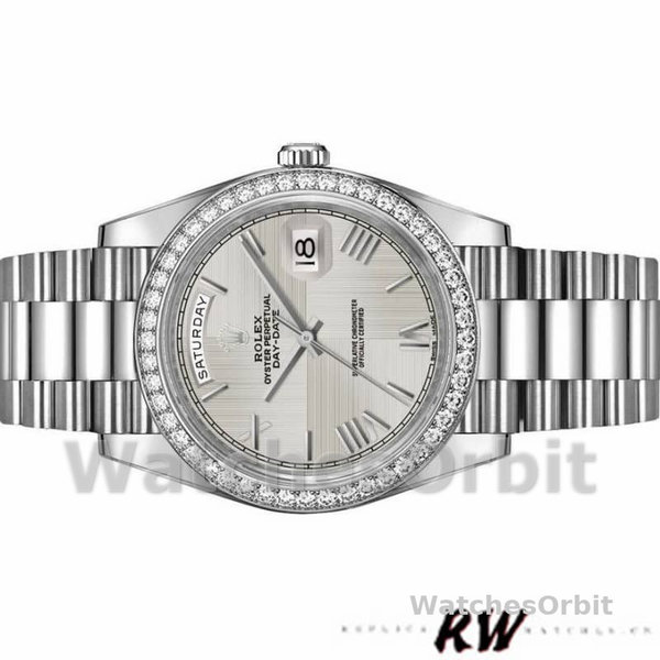 Replica Heren Rolex Day-Date-228349RBR, 40mm, zilver Romeinse wijzerplaat, diamanten ring