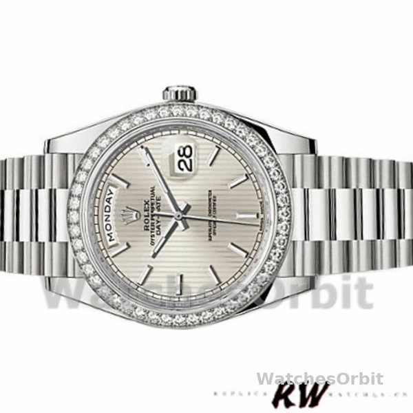 Replica Heren Rolex Day-Date-228349RBR, 40mm, Zilveren Streep Motief Wijzerplaat, Diamanten Ring