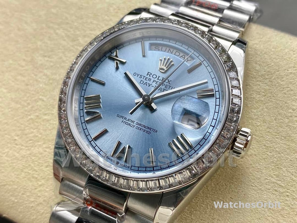 Replica Heren Rolex Day-Date-228396TBR 0030, 40 mm, ijsblauwe wijzerplaat, platina, diamanten ring