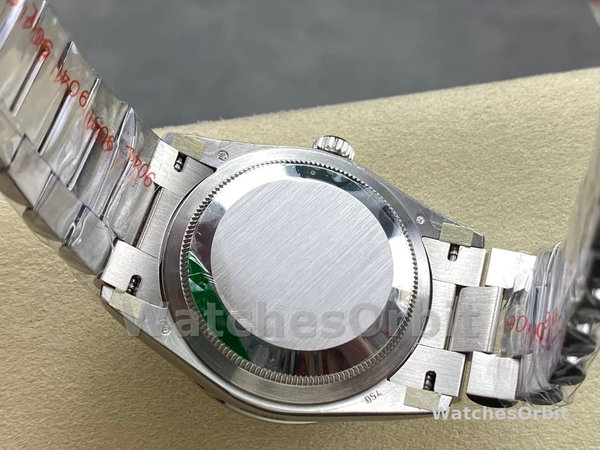 Replica Heren Rolex Day-Date-228396TBR 0030, 40 mm, ijsblauwe wijzerplaat, platina, diamanten ring