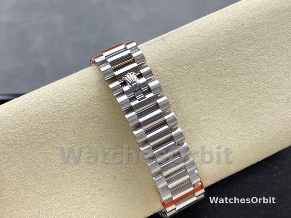 Replica Heren Rolex Day-Date-228396TBR 0030, 40 mm, ijsblauwe wijzerplaat, platina, diamanten ring