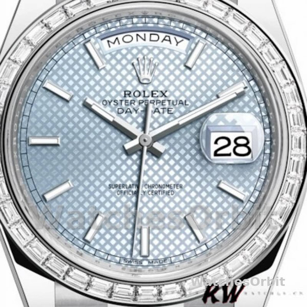 Replica Heren Rolex Day-Date-228396TBR, 40mm, Ijsblauwe Diagonaal Motief Wijzerplaat, Diamanten Bezel
