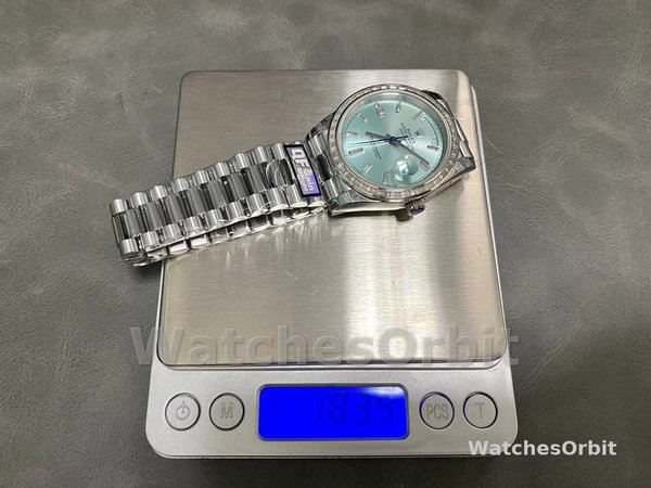 Replica Heren Rolex Day-Date-228396TBR, 40mm, ijsblauwe diamanten wijzerplaat, diamanten ring, ijsblauwe wijzerplaat voor heren