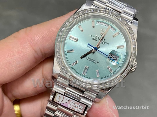 Replica Heren Rolex Day-Date-228396TBR, 40mm, ijsblauwe diamanten wijzerplaat, diamanten ring, ijsblauwe wijzerplaat voor heren