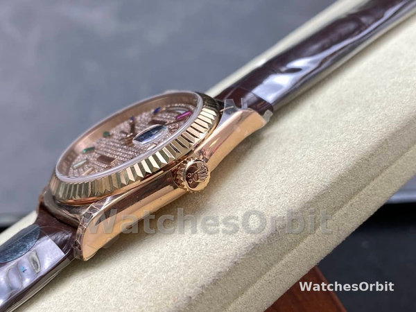 Replica Rolex Day Date 36-m128396TBR 0019 voor heren, diamanten ring, ijsblauwe Romeinse wijzerplaat