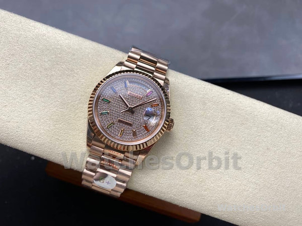 Replica Rolex Day Date 36-m128396TBR 0019 voor heren, diamanten ring, ijsblauwe Romeinse wijzerplaat